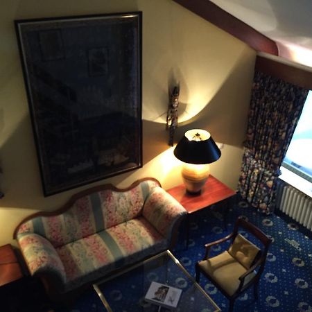 Haus Litzbruck Hotell Düsseldorf Exteriör bild
