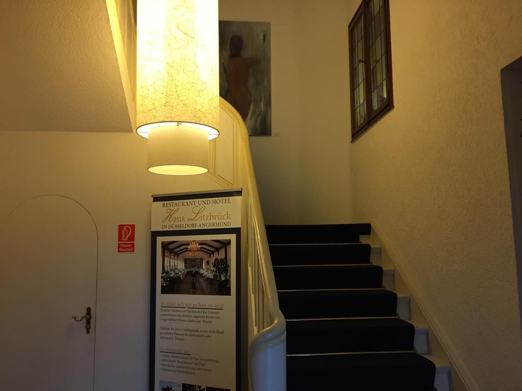 Haus Litzbruck Hotell Düsseldorf Exteriör bild