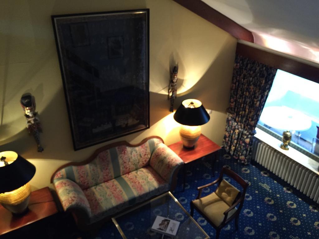 Haus Litzbruck Hotell Düsseldorf Exteriör bild