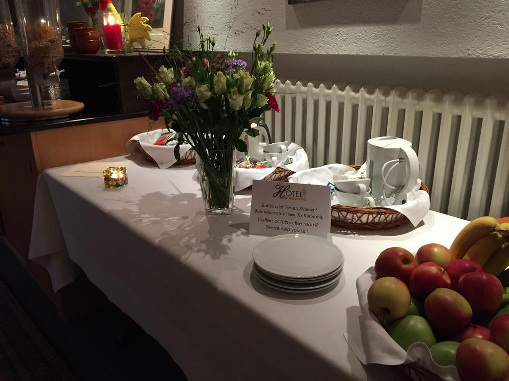 Haus Litzbruck Hotell Düsseldorf Exteriör bild